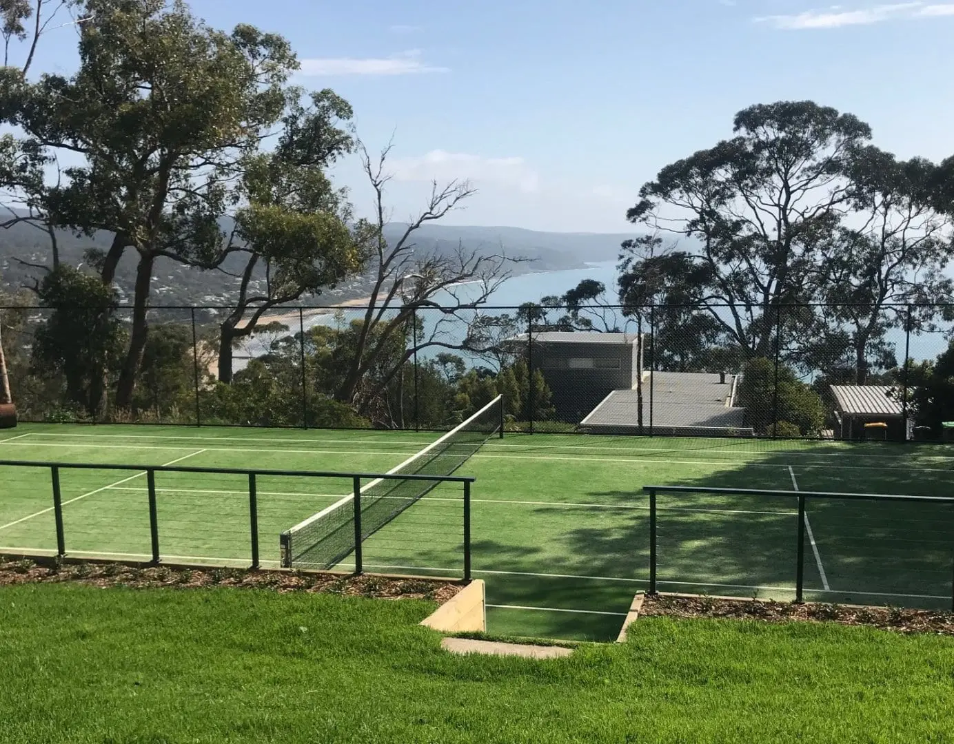 Private Court, Lorne.