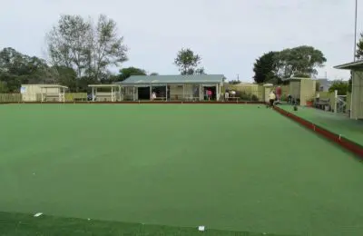 Artificial Grass vs Natural Grass for Lawn Bowls 4 Ngungaru BC SuperGreen 3