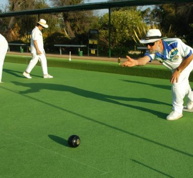 6 Compelling Reasons to use an artificial turf surface for your Bowling Green 18 artificial turf surface